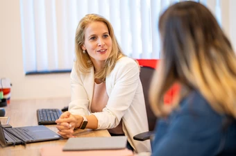 HR-advies voor het mkb: wanneer schakel je externe hulp in?
